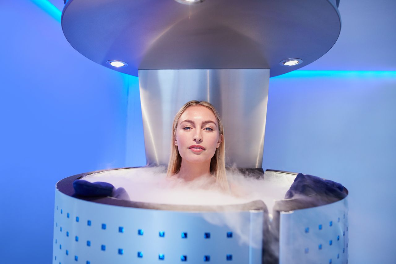 Криокапсула ICEQUEEN в центре Cryo Cliniq — инновационный способ восстановления после стресса и нагрузки