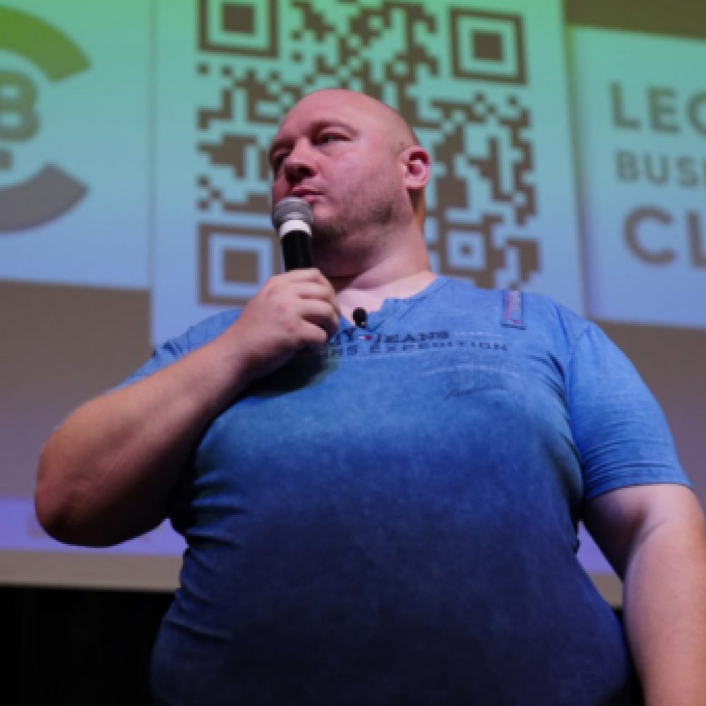 Андрей Пережогин — антикризисный CEO, траблшутер, солютор, инвестор, меценат Как контролировать метрики для стабильности бизнеса Внедрение CRM и метрик по методу Андрея Пережогина
