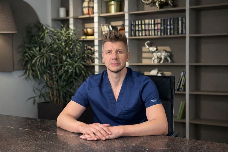 Доктор Майер: пластическая хирургия после родов — восстановление фигуры и груди